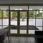 La Plaza De * Haría